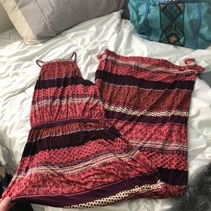 Flowy Dress with SeXi slit!